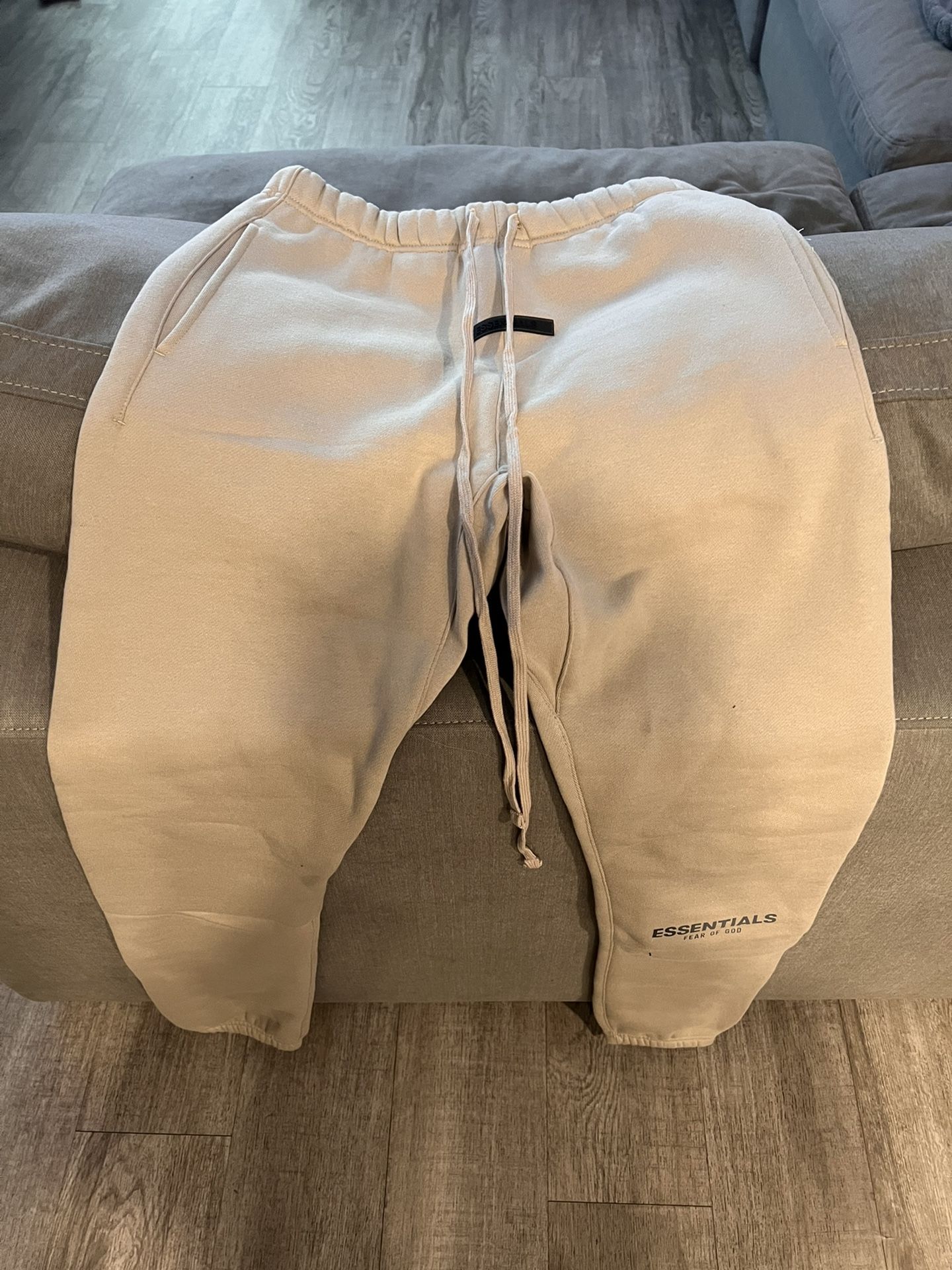 ESSENTIAL TAN SWEATPANTS PACSUN