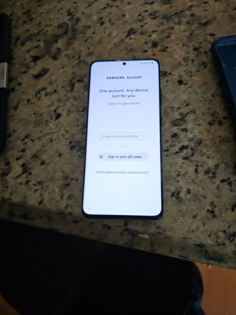 Unlocked Samsung S21 Ultra As New