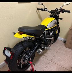 2022 Ducati  Scrambler