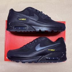 Nike Air Max 90 Black Speed Yellow Mens size 10 running shoes NEW!