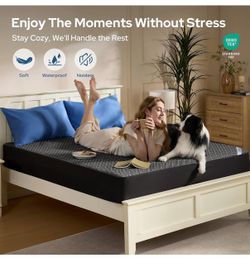 NEW king Mattress protector