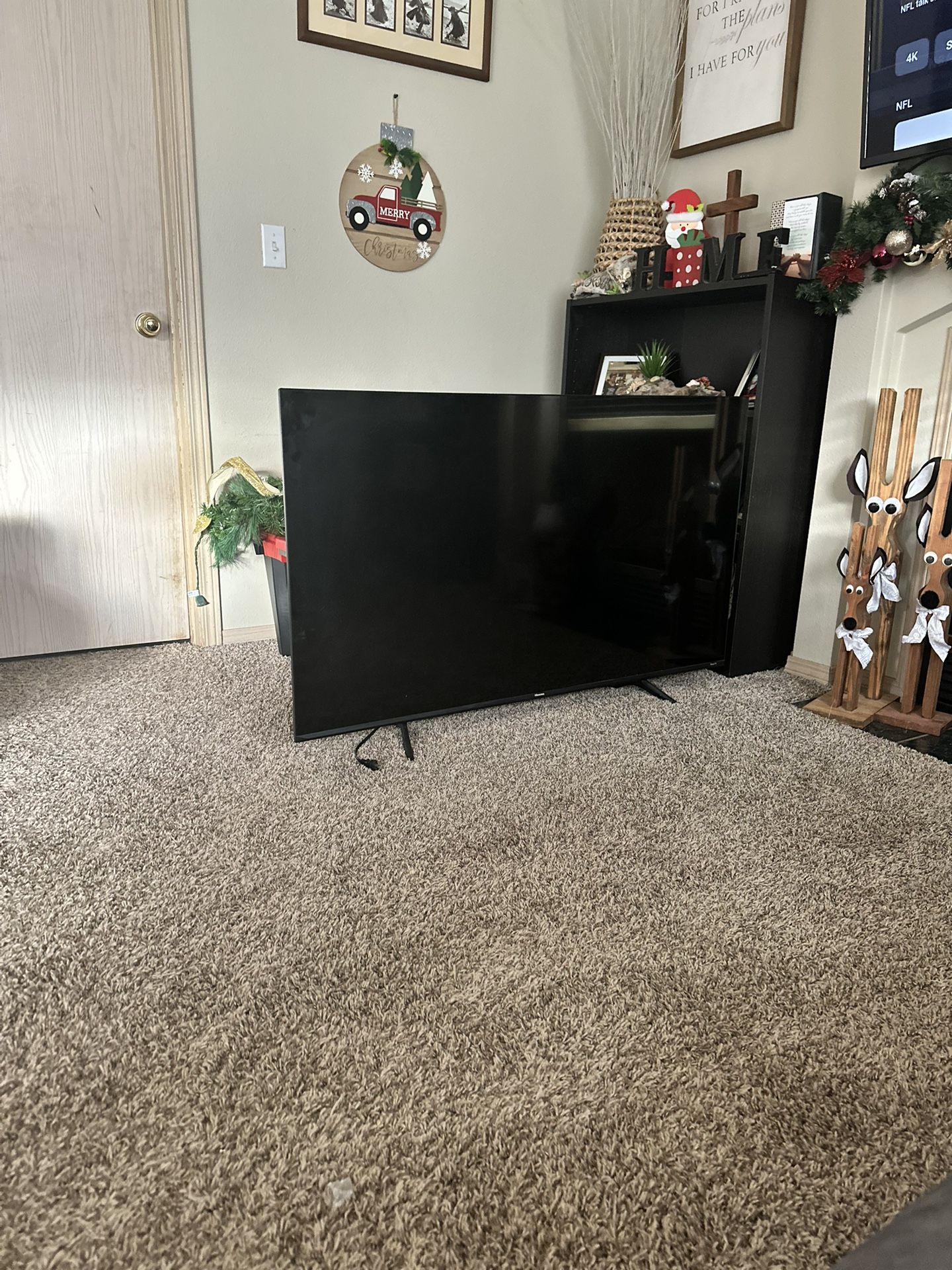 Vizio 55” LCD Smart Tv