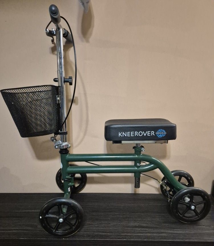 Knee Rover