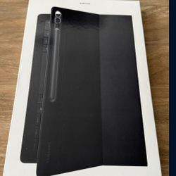 Samsung Galaxy Tab Ultra Book Cover Keyboard 