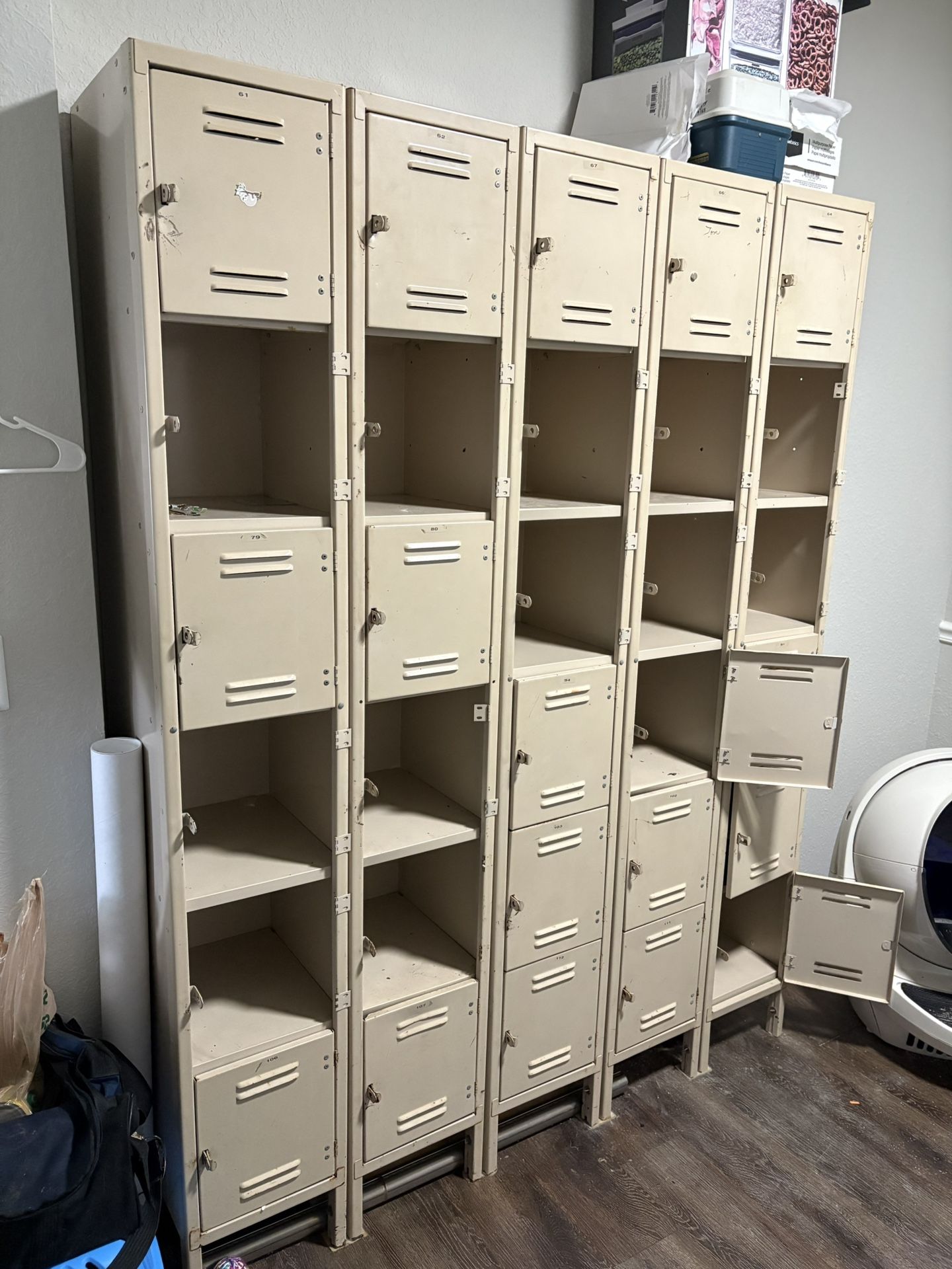 Used School Lockers, Clean And Usable