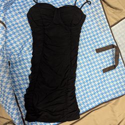 Black Ruffly Cocktail Dress From Shinestar