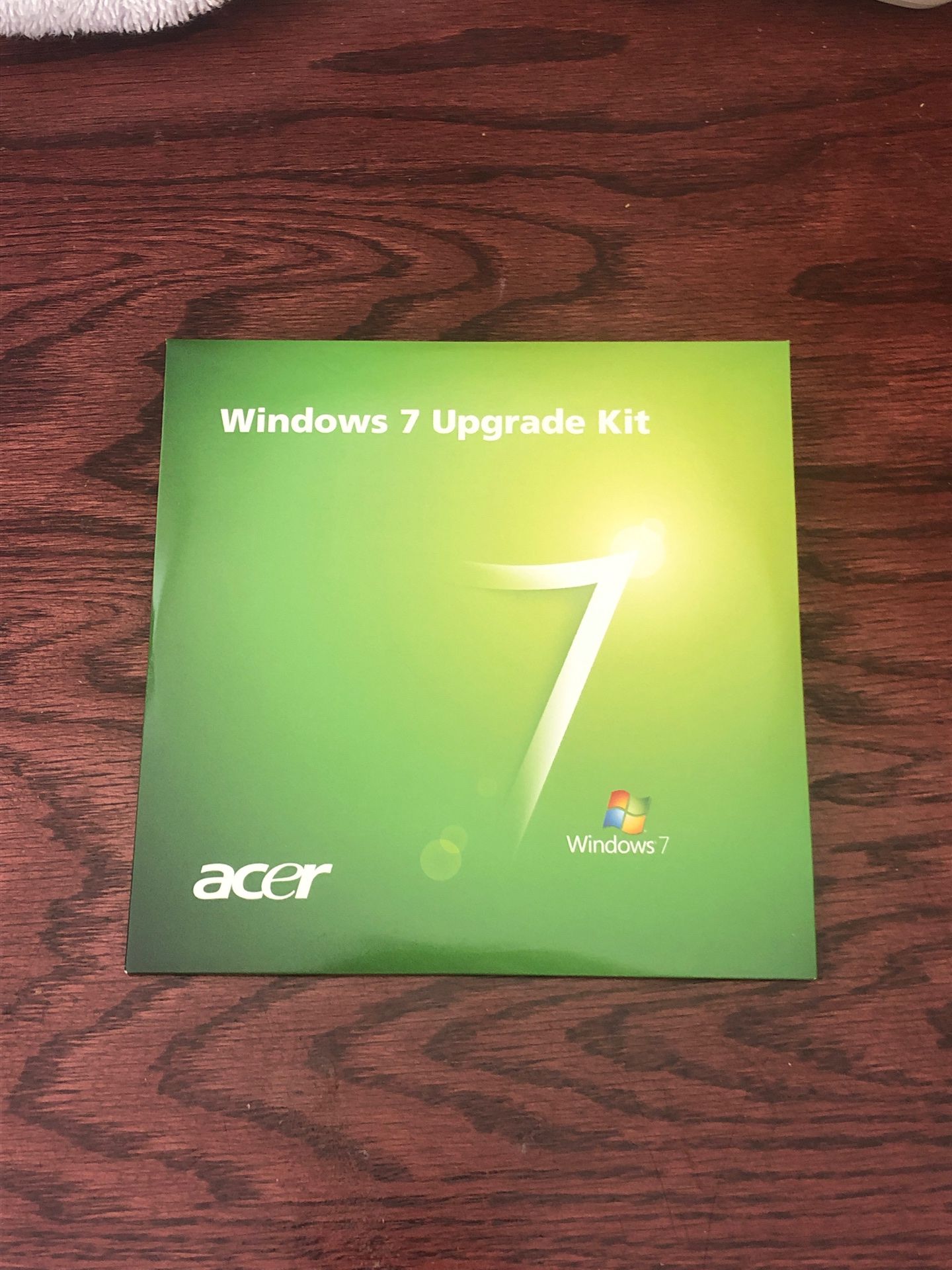 Window 7 Professional installation disc Upgrade or Clean install disc PRO