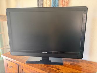 42 inch Phillips TV