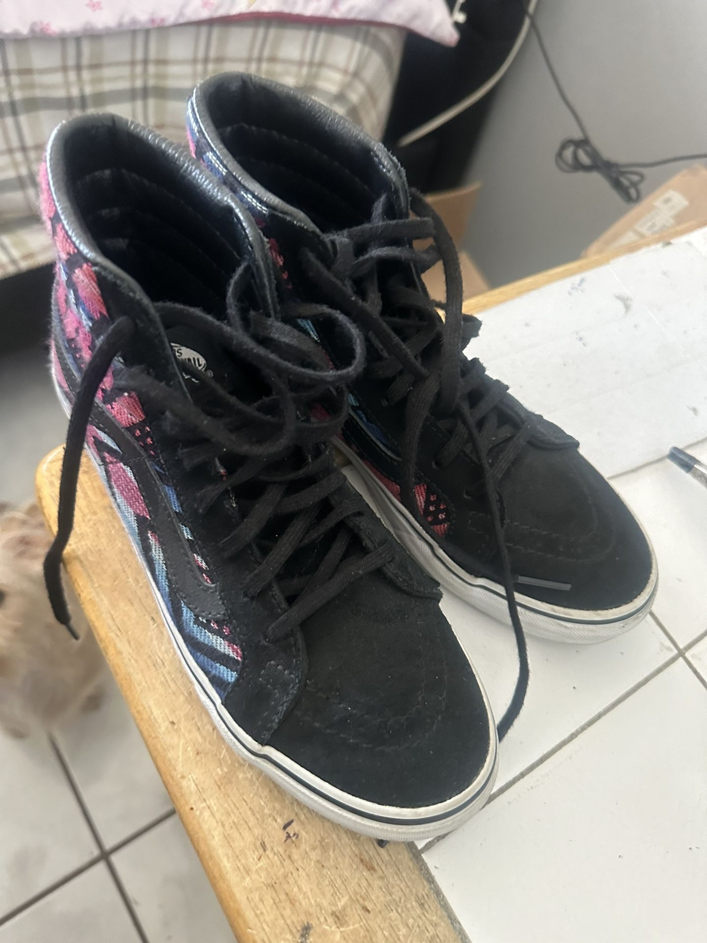 Vans Semi New