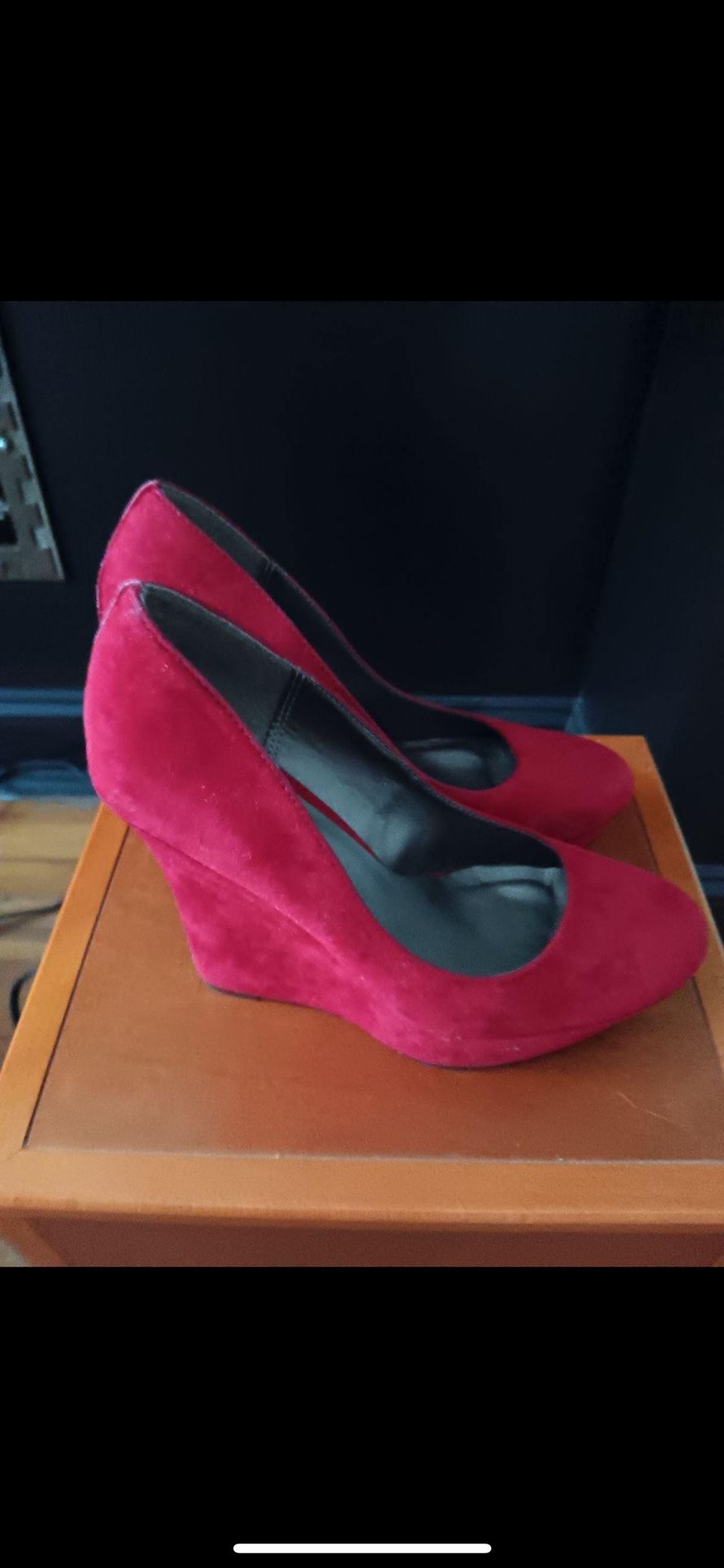 Hot Pink Wedges