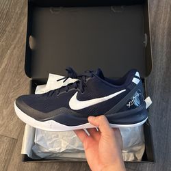 KOBE 8 COLLEGE NAVY SIZE 10