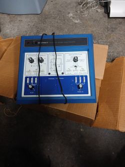 Heathkit Electronic Design Experimenter Model ET-3100 Powers On Untested

