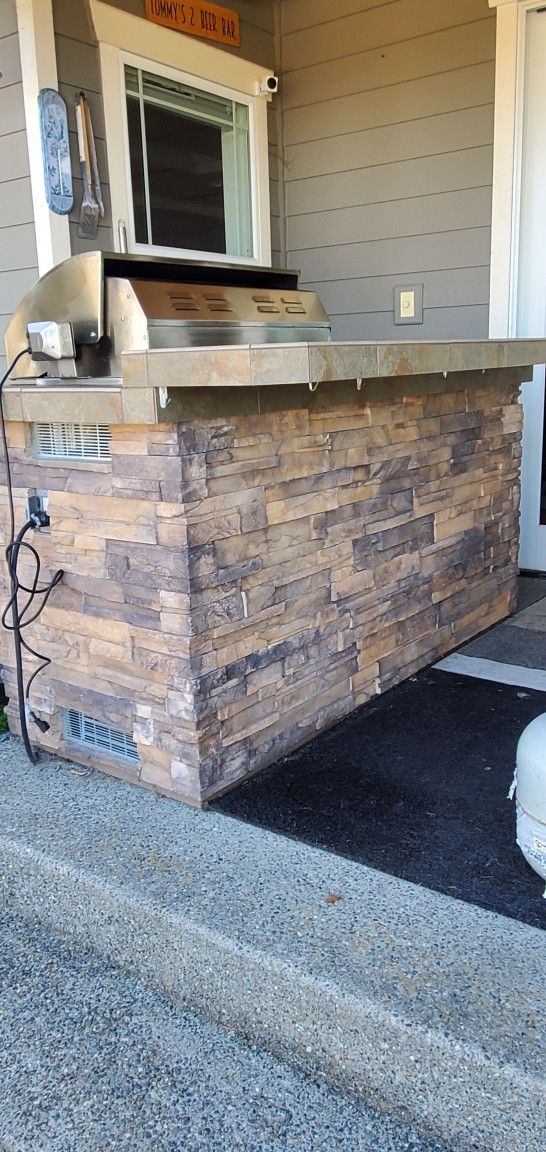 Bull ***Outdoor Kitchen***