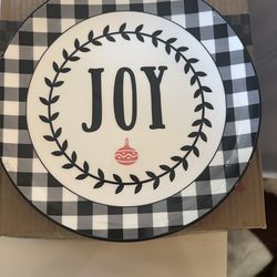 16 Piece Holiday Dinner Set for 4