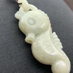 Certificate JADEITE good fortune Jade light yellow Seahorse swing Pendant