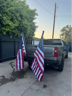 Double truck flags