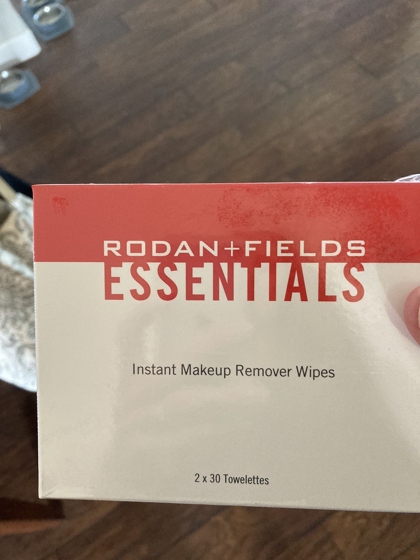 Rodan + Fields Makeup Remover Wipes