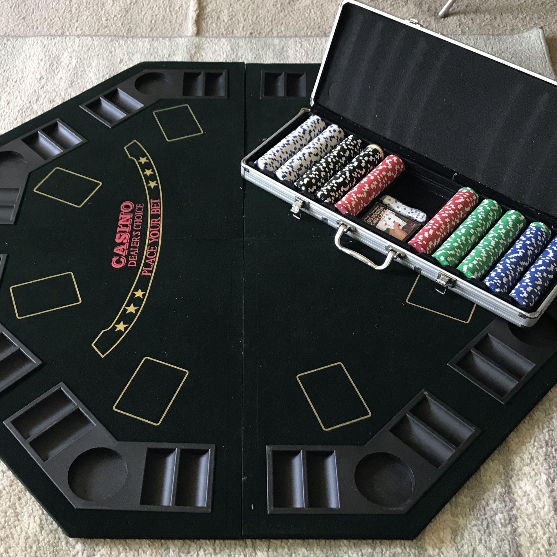 Casino Poker Table Top + 500-Poker Chips Set Bundle