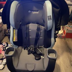 Car seat in excellent condition