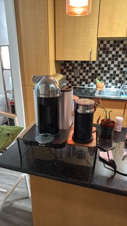 Nespresso Vertuo Plus Coffee Machine with Aeroccino