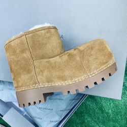 Balenciaga Low Top Alaskan Fur Boots