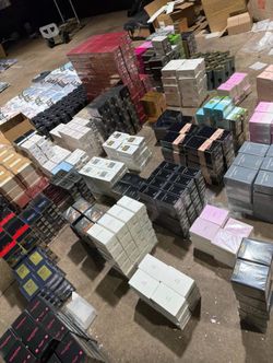 Men’s/Women Perfume WHOLESALE 🔌🚨