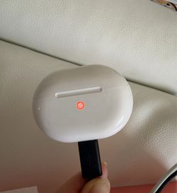 White Wireless Earbuds Charging Case