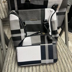 Cartera.      4 In 1 