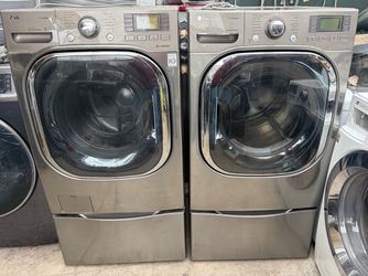 LG. WASHER AND GAS DRYER