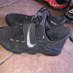 Nike LeBron 14 Limited Zero Dark Thirty Black Mid Top Basketball 852402-002 Men