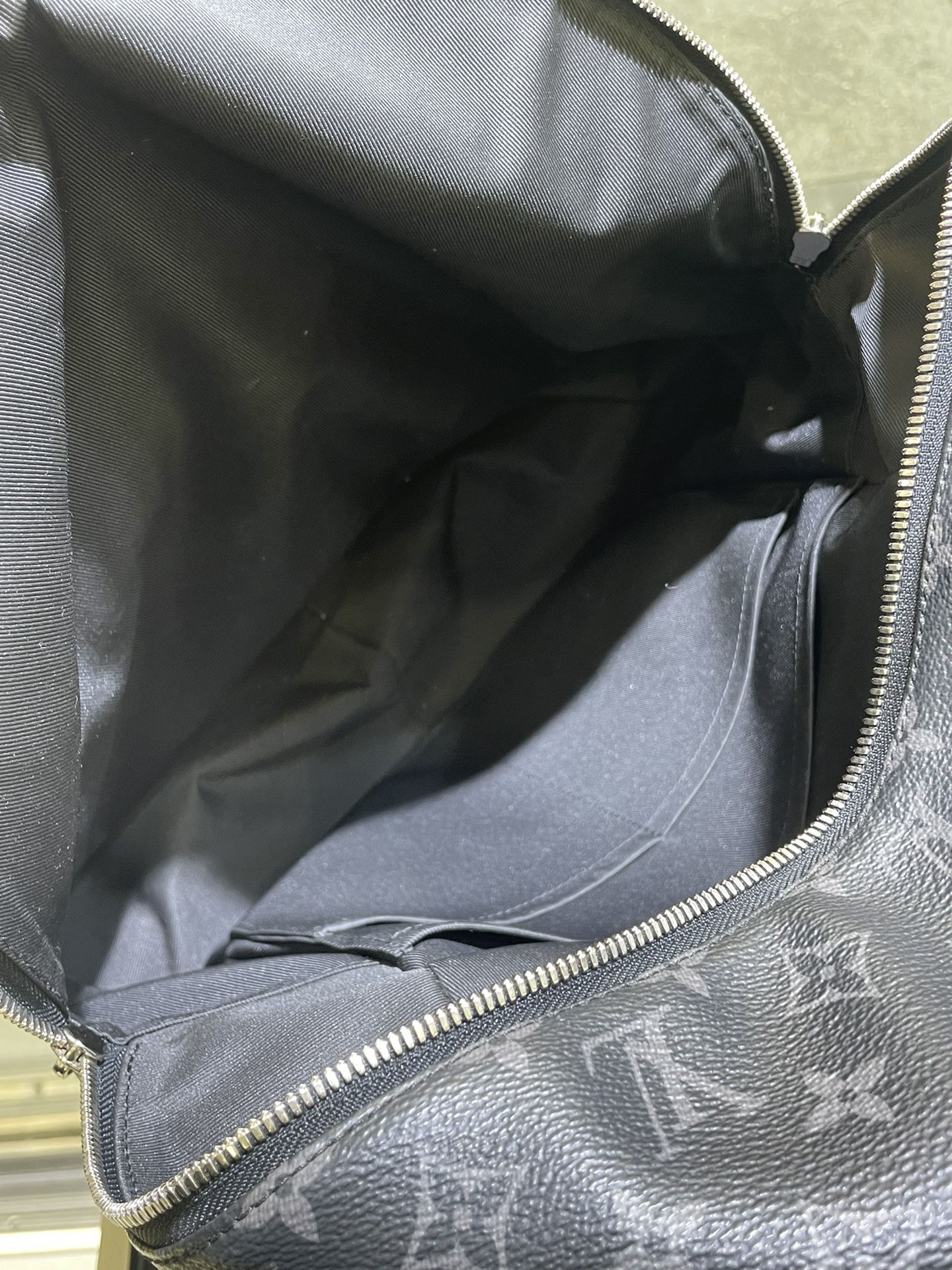 Louis Vuitton Backpack for Sale in Queens, NY - OfferUp