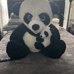 Panda bear with baby