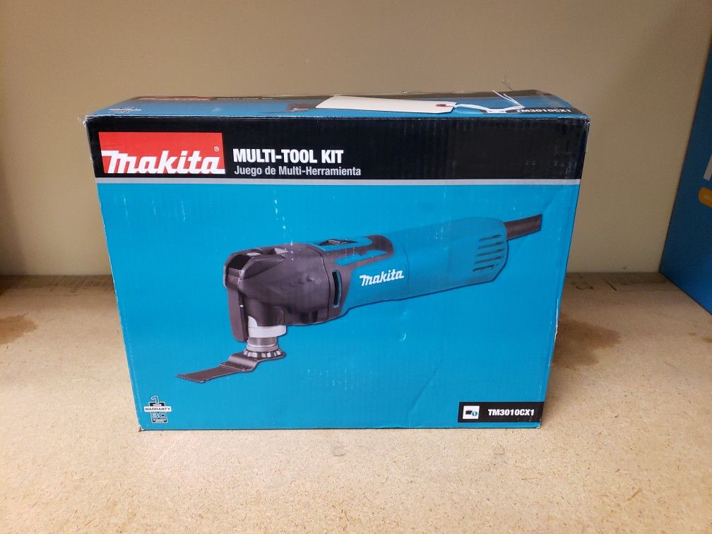 NEW Makita TM3010CX1 Corded Multi Tool Kit