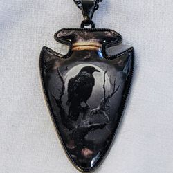 Gothic Crow Arrowhead 