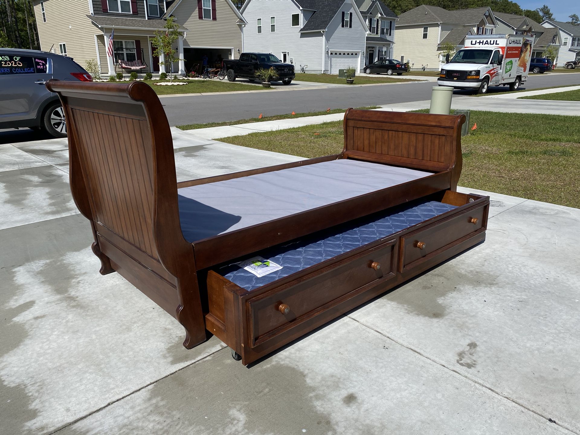 Ethan Allen trundle twin bed for Sale in Rome, GA OfferUp