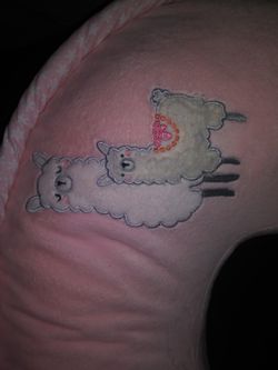 Boppy like new super cute