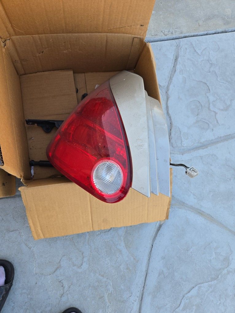 Maxima Car Lights 2004