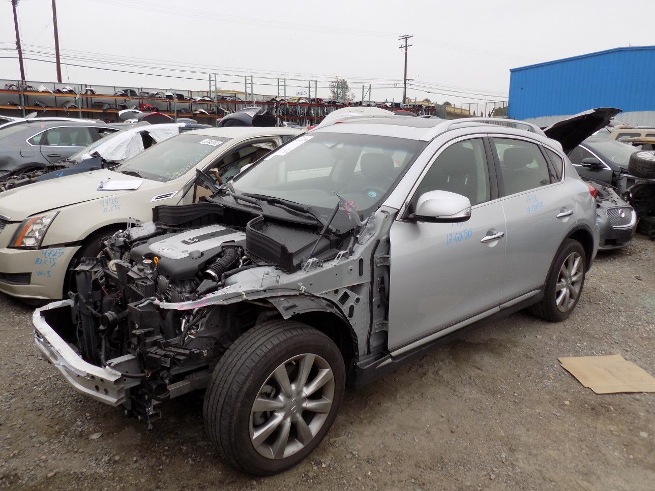 2017 Infinity QX50 3.7L (PARTING OUT)