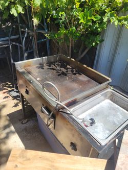 Flat grill
