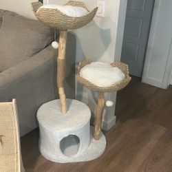 Cat Tree Basically Brand New 