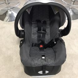 Evenflo Infant Car Seat and Car Seat Base - Expires 2025