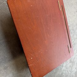 LapGear Schoolhouse Lap Desk, 3.5"H x 19.1"W x 14.5"D, Mahogany