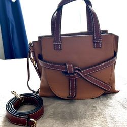 Top Handle Gate Bag