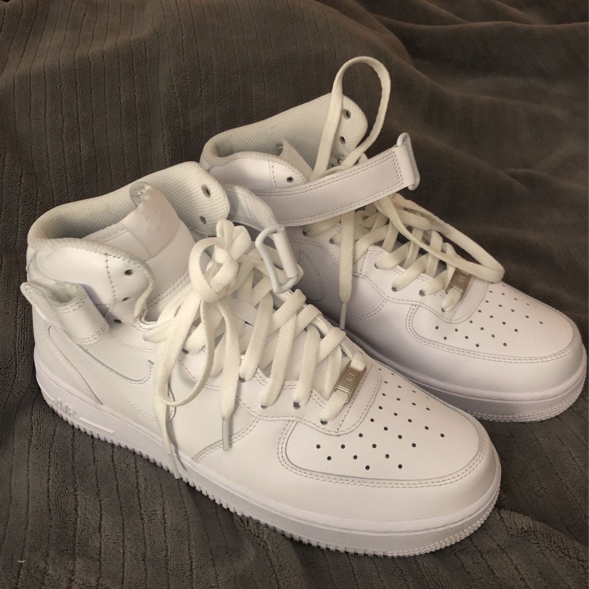 Air Force High Top