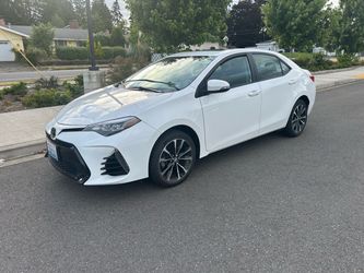 2018 Toyota Corolla SE
