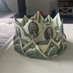 Money Crown
