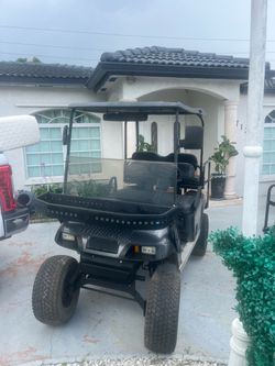 Golf car