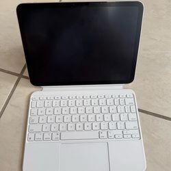 iPad Magic Keyboard Folio