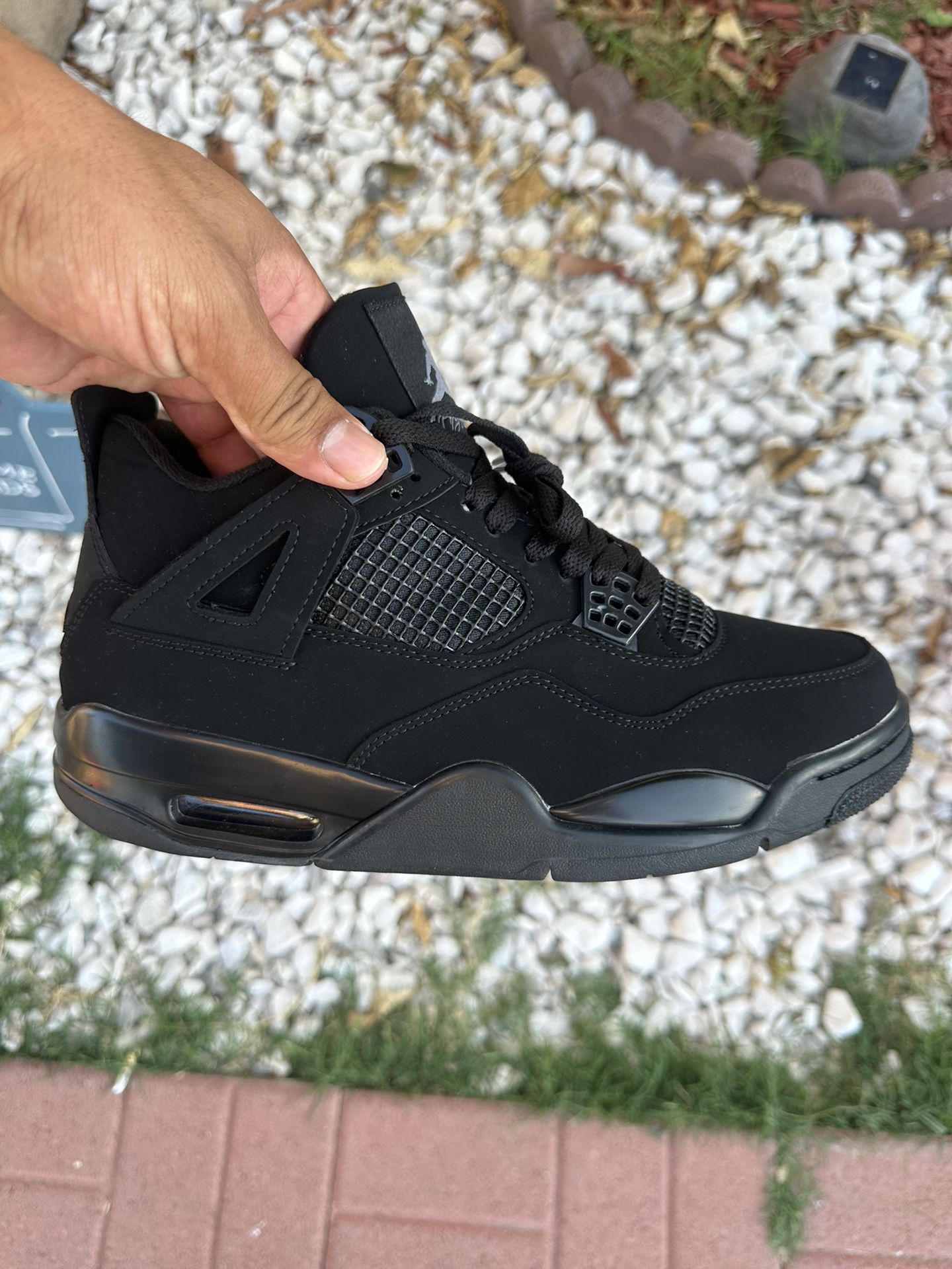 Jordan 4 “Black Cats”