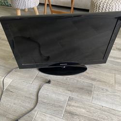 Samsung 32” TV